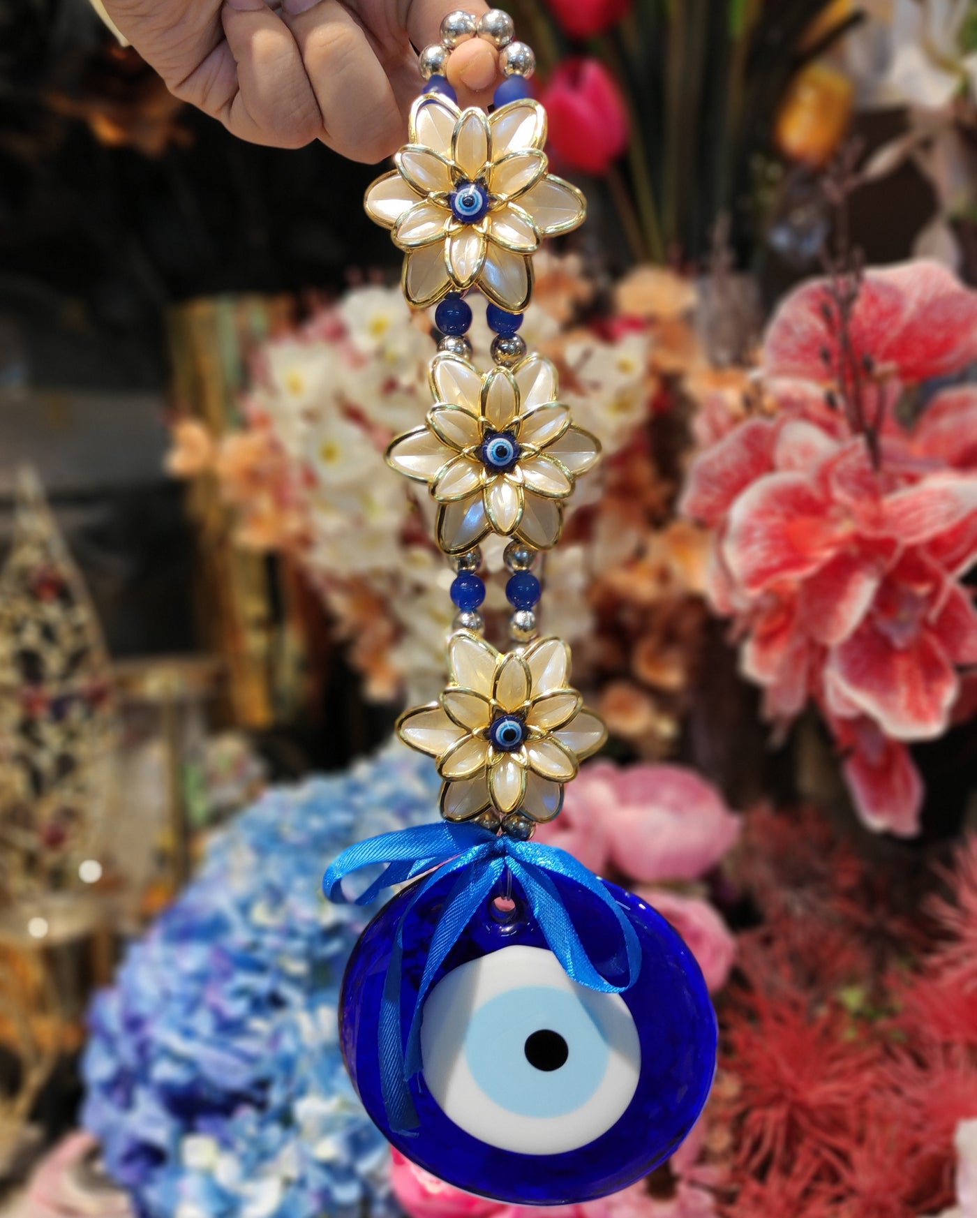 Blue Evel eye for wall hanging,size 8  inches length and glass Diameter 4 inches