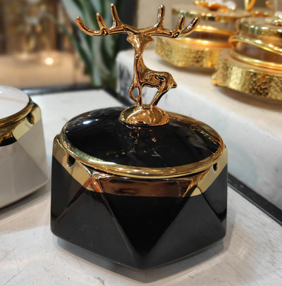 Luxury Ceramic Ashtray with Golden Deer Lid – Modern Decorative Piece