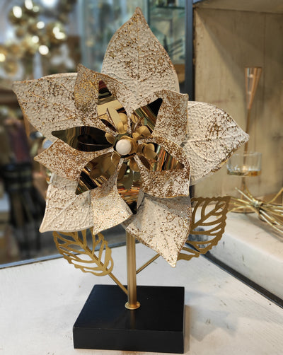 Golden & White Metal Flower Table Décor – Modern Home Accent Piece