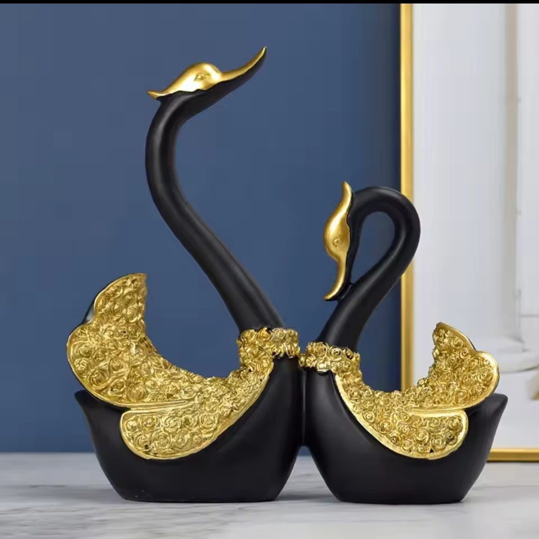 Luxury Black & Gold Swan Couple Showpiece – Elegant Home Decor Ornament