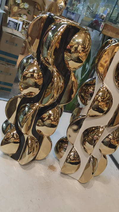 Luxury Modern Gold Accent Vase – 12”