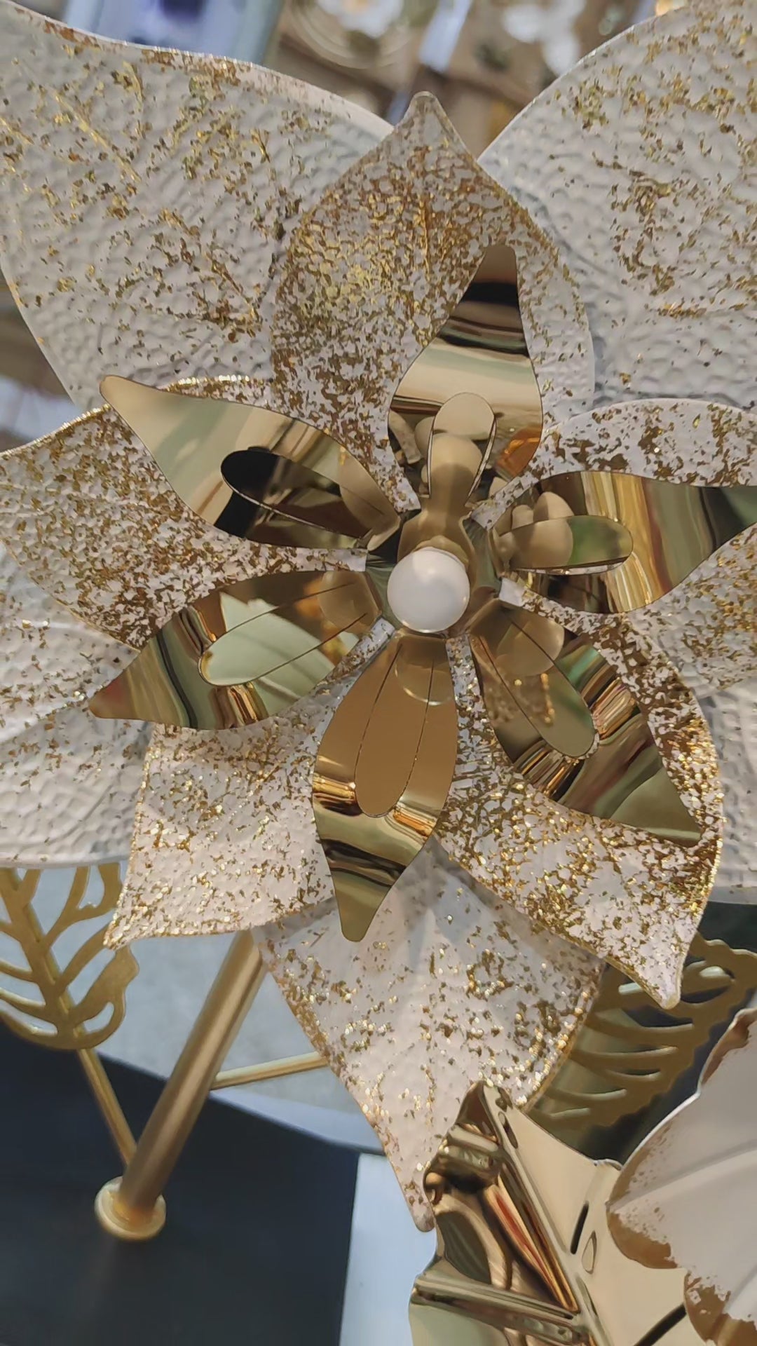 Golden & White Metal Flower Table Décor – Modern Home Accent Piece