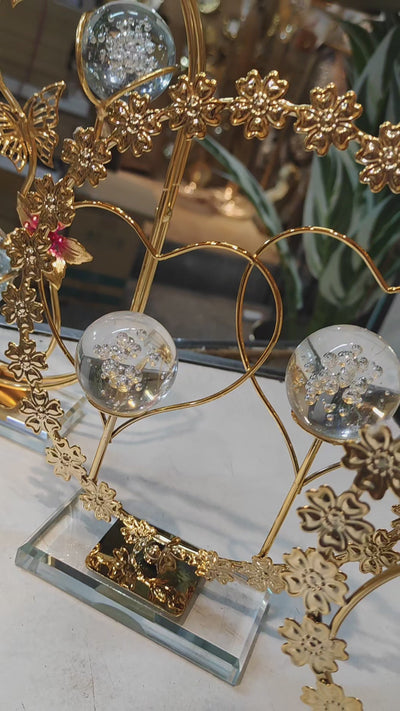 🦋 Golden Butterfly Crystal Globe Decoration